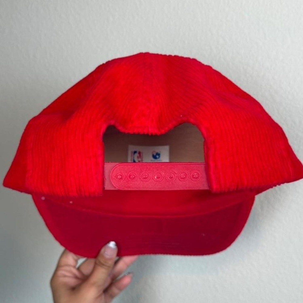 Vintage Red corduroy Philadelphia 76ers hat - Picture 2 of 6